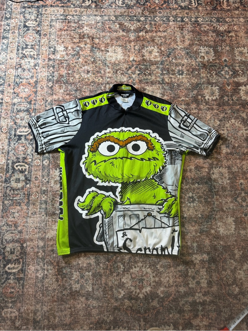 Vintage Pearl Izumi Sesame Street Oscar the Grouch Cycling Jersey Men’s size xxl
